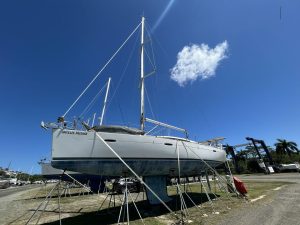 boatyard, Beneteau 43 Oceanis, sailboat for sale