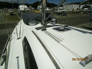 deck, Beneteau 43 Oceanis, sailboat for sale