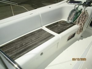 cockpit, Beneteau 43 Oceanis, sailboat for sale