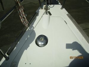deck, Beneteau 43 Oceanis, sailboat for sale