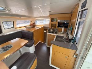salon, FP 36 Mahe, catamaran for sale