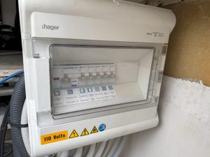 electrical, FP 36 Mahe, catamaran for sale