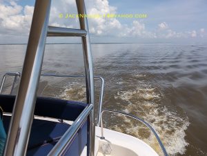 underway, Aquila 48, power catamaran for sale