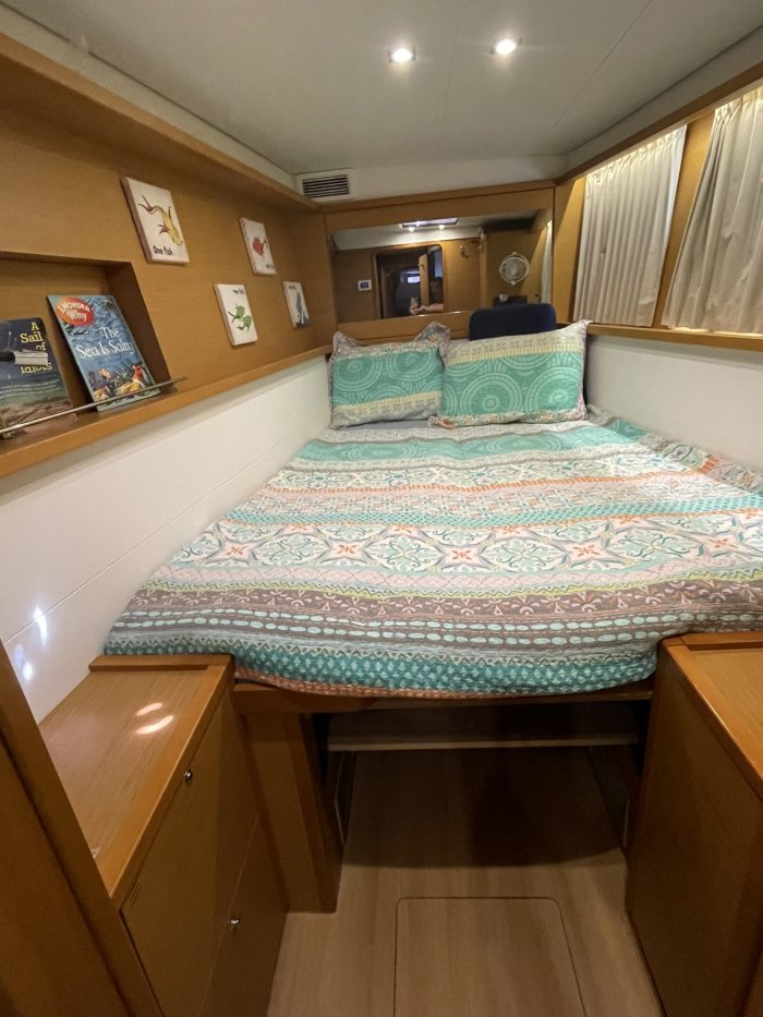 bed, Lagoon 450, catamaran for sale