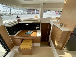 salon, Bali 4.2, catamaran for sale