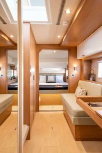 salon, Bali 4.2, catamaran for sale