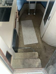 interior, Carver, trawler for sale