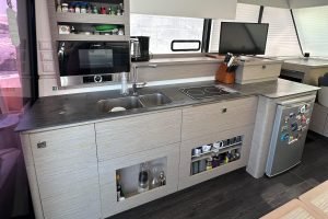 interior, FP MY4.S, power catamaran for sale