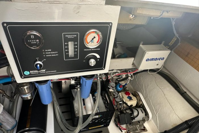 mechanical, FP MY4.S, power catamaran for sale
