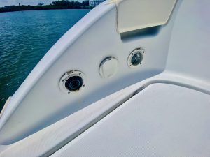 deck, Lagoon 380, catamaran for sale