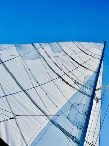 underway, Lagoon 380, catamaran for sale