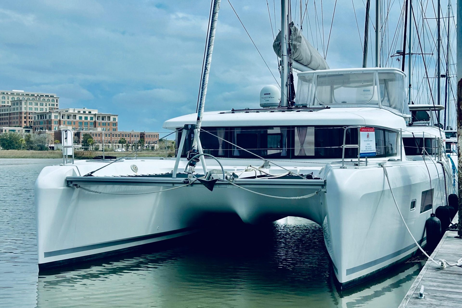  Lagoon 42