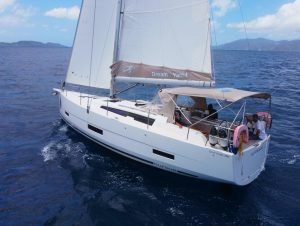 underway, Dufour 390, sailboat for sale
