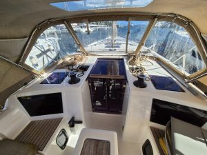 helm, Dufour 390, sailboat for sale