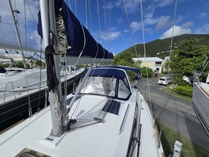 deck, Beneteau 381, sailboat for sale