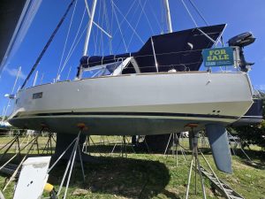 boatyard, Beneteau 381, sailboat for sale