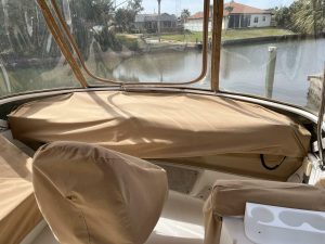 cockpit, Carver 396, trawler for sale