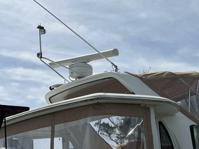 helm, Carver 396, trawler for sale