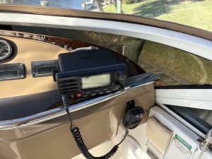 cockpit, Carver 396, trawler for sale
