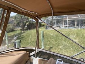 cockpit, Carver 396, trawler for sale
