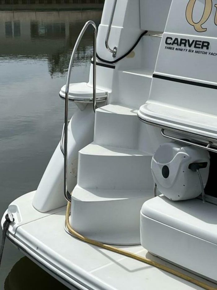 deck, Carver 396, trawler for sale