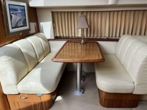 salon, Carver 396, trawler for sale