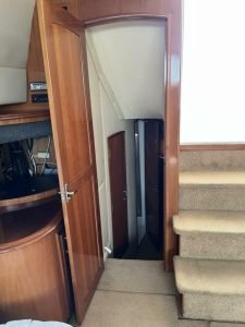 interior, Carver 396, trawler for sale