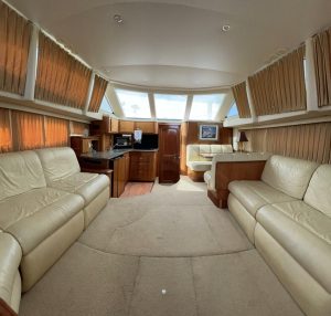 salon, Carver 396, trawler for sale