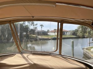 cockpit, Carver 396, trawler for sale