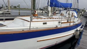 deck, Valiant 47, sailboat for sale