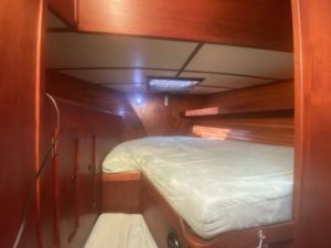 bed, Valiant 47, sailboat for sale
