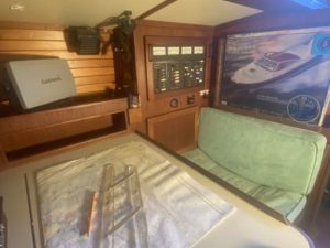bed, Valiant 47, sailboat for sale