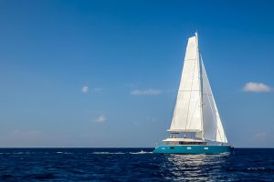 underway, Lagoon 620, catamaran for sale