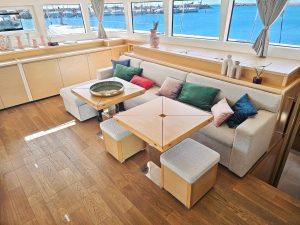salon, Lagoon 620, catamaran for sale