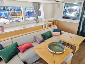 salon, Lagoon 620, catamaran for sale