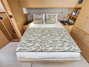 bed, Lagoon 620, catamaran for sale