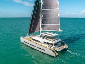 underway, Lagoon Seventy 7, catamaran for sale