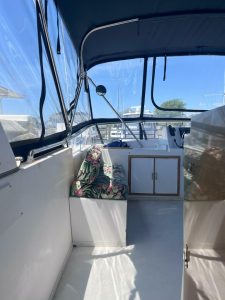 cockpit, Jefferson 43, trawler for sale