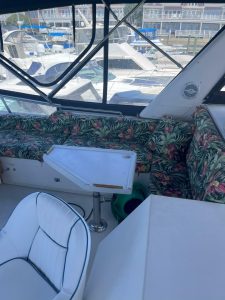 cockpit, Jefferson 43, trawler for sale