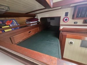 bed, Bristol 28 Channel Cutter, sailboat for sale