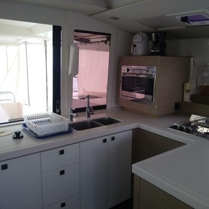 salon, FP 42 Astrea, catamaran for sale