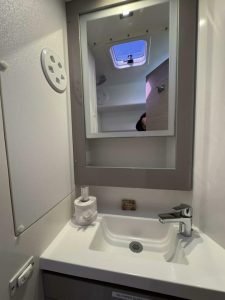 bath, FP 47 Tanna, catamaran for sale