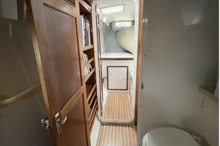 interior, Manta 40, catamaran for sale