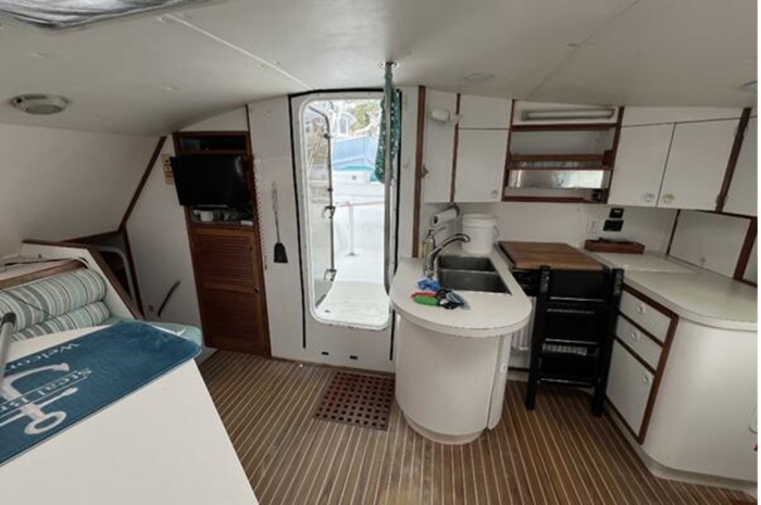 salon, Manta 40, catamaran for sale