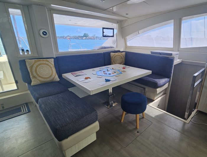 salon, Leopard 48, catamaran for sale