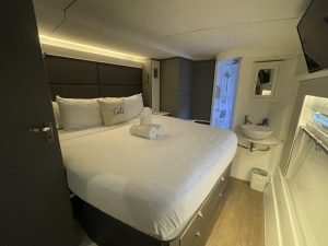 bed, Voyage 650 PC, catamaran for sale