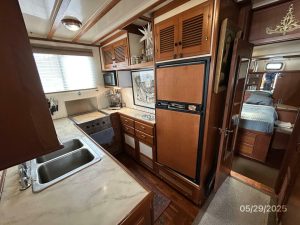 interior, Kadey-Krogen 36 Manatee, trawler for sale