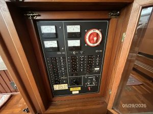 electrical, Kadey-Krogen 36 Manatee, trawler for sale