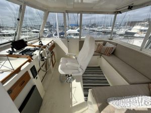 helm, Kadey-Krogen 36 Manatee, trawler for sale