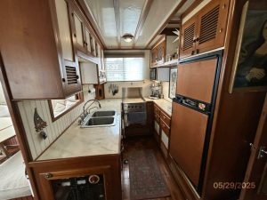 interior, Kadey-Krogen 36 Manatee, trawler for sale